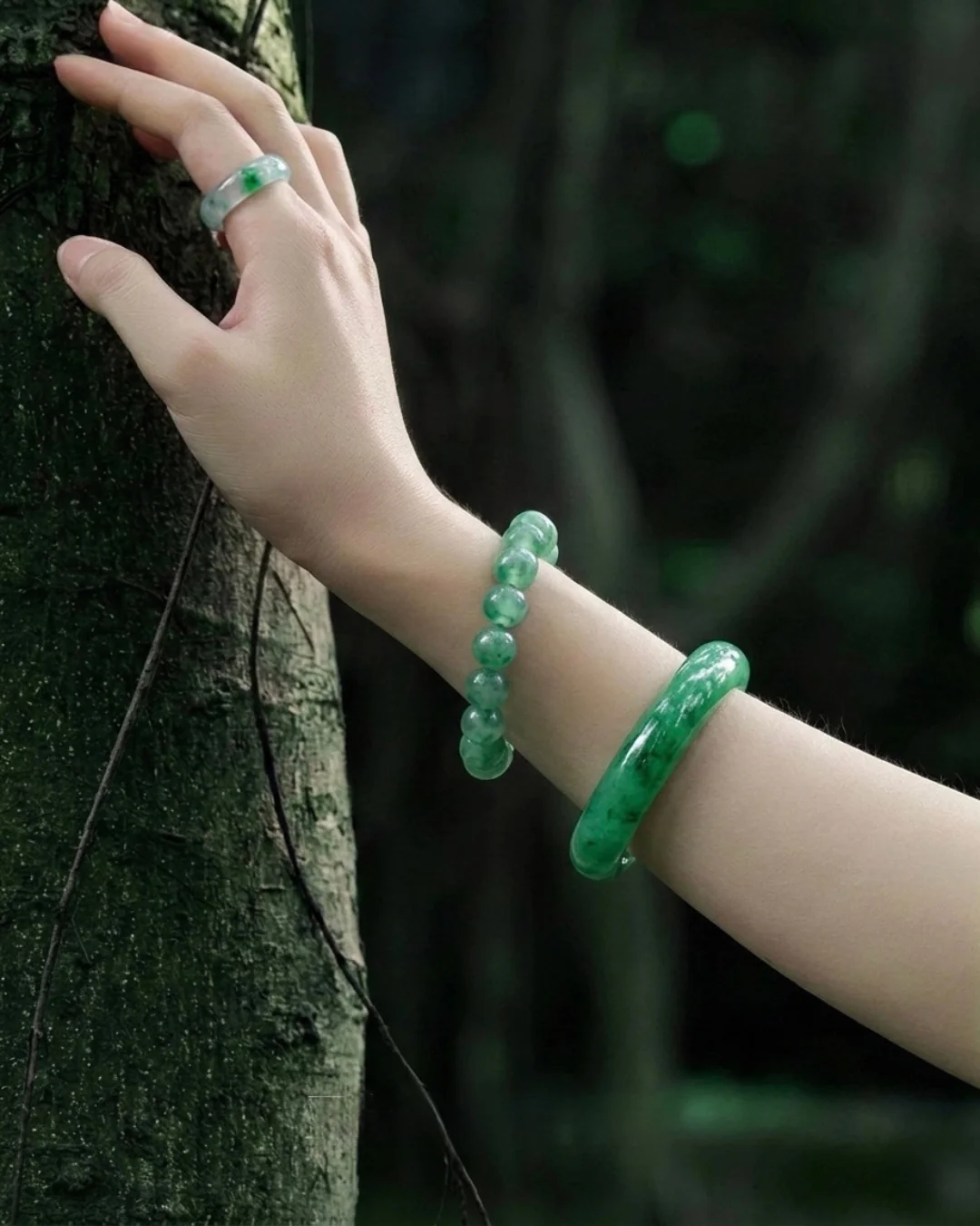 Mountain Mist African Jade Bangle - Image 8